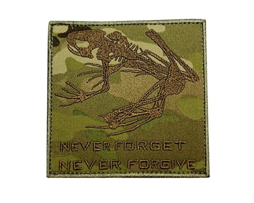 Патч "Never Forget Never Forgive" Патч "Never Forget Never Forgive"