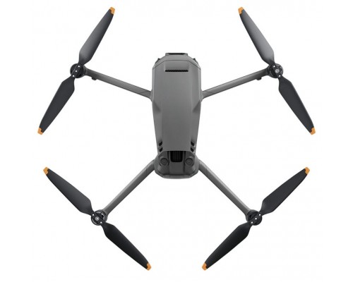 Квадрокоптер DJI Mavic 3 Classic (с пультом DJI RC) Квадрокоптер DJI Mavic 3 Classic (с пультом DJI RC)