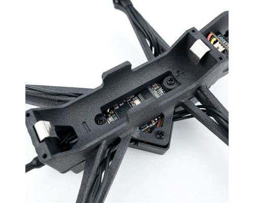 Квадрокоптер DarwinFPV 18650 (PNP) Квадрокоптер DarwinFPV 18650 (PNP)