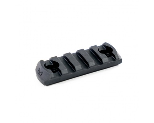 Полимерная планка weaver 5 слотов m lok MAG590 Полимерная планка weaver 5 слотов m lok MAG590